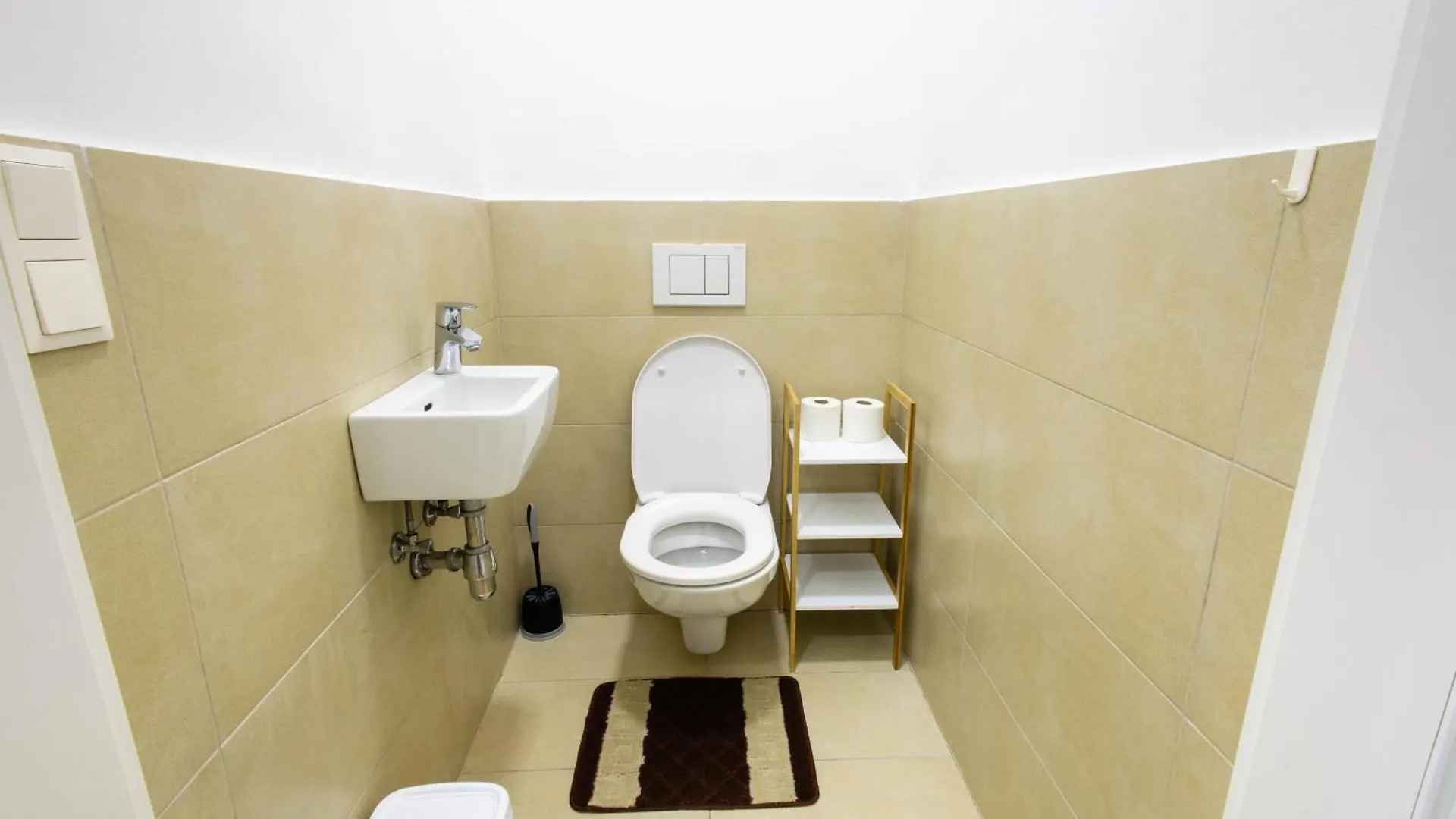 Ley Apartments Вена Австрия